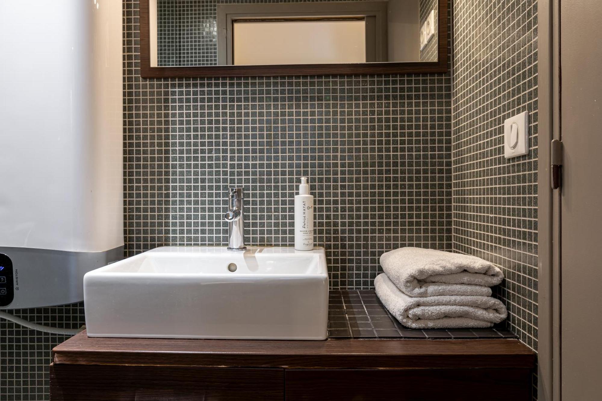Les Appartements Cardinet Parijs Buitenkant foto